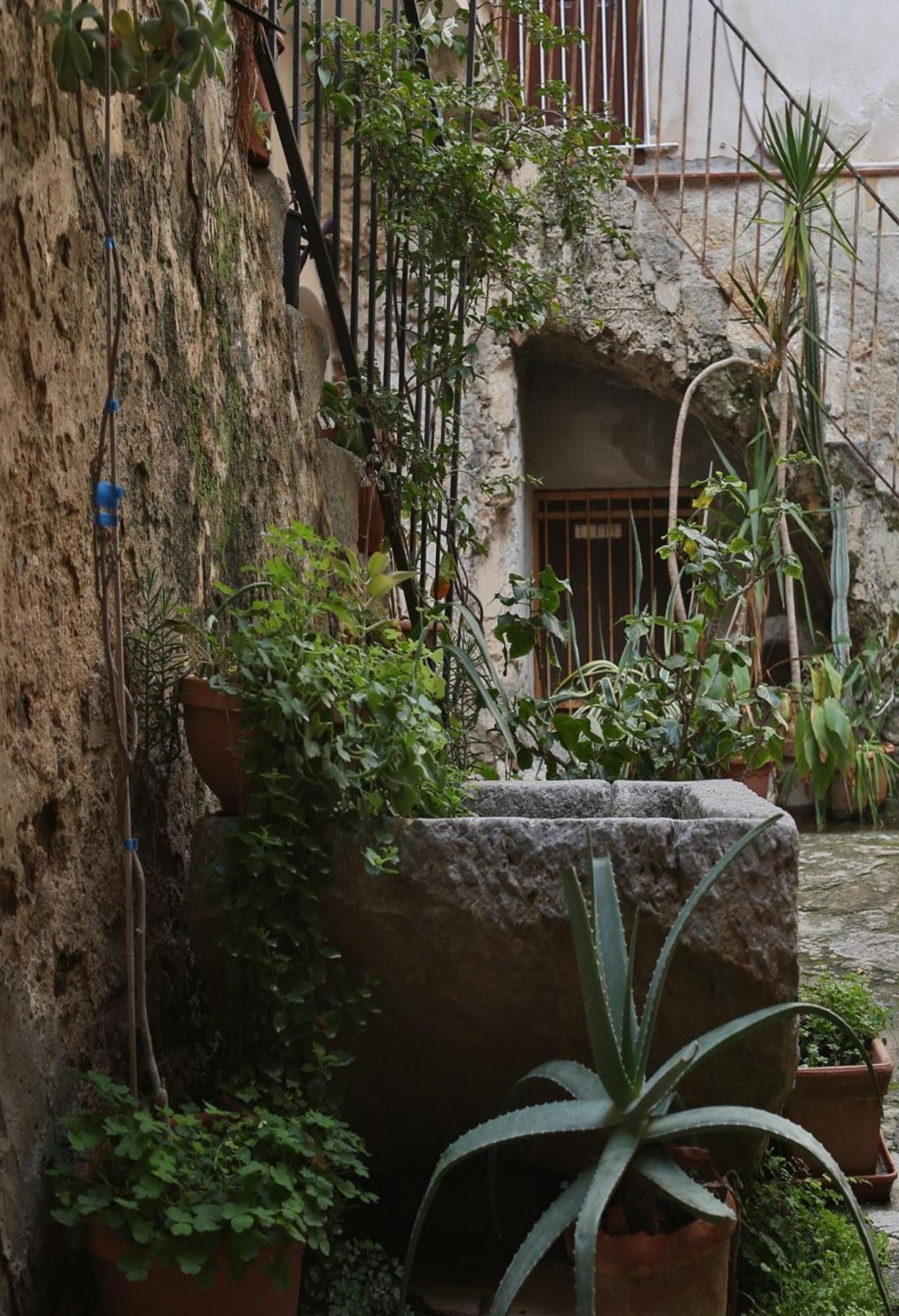 Terrazza Del Cortile - By Vacation Service Cefalu Exterior photo